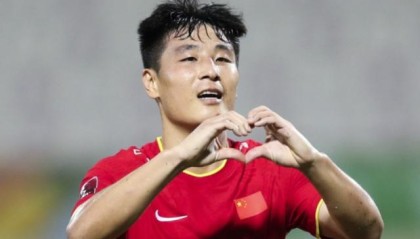 自救者天救！命硬国足踏上12强赛正轨！