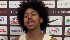 半岛体育-再秀中文朱正：很开心为国出战 我这辈子都会爱着这帮兄弟