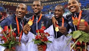 里德谈救赎之队：詹姆斯变成熟了 科比的角色是防守 詹姆斯是组织