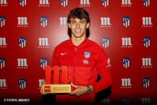 1657593305136082052.jpg joao-felix-eleito-o-melhor-jogador-da-epoca-para-os-adeptos-.jpg